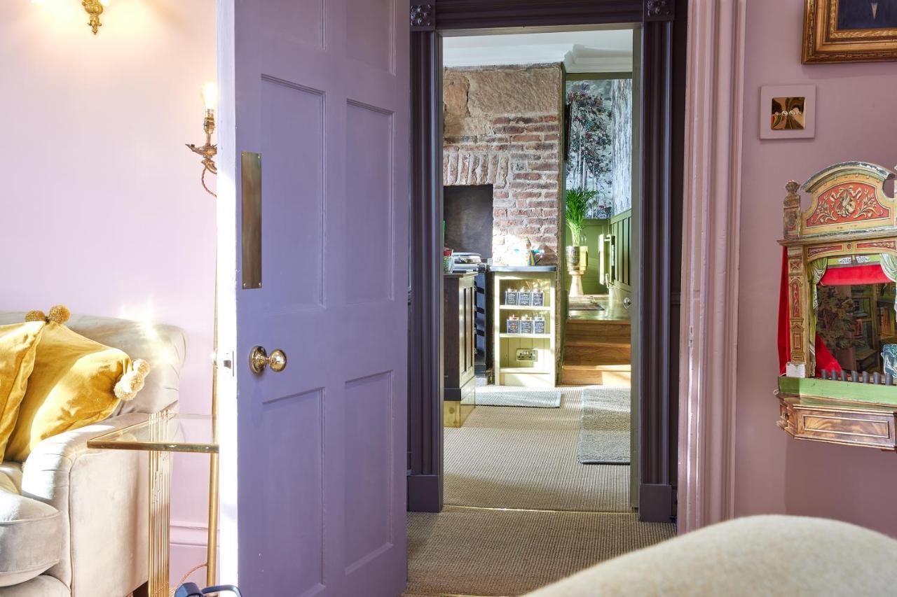 River View: Characterful Townhouse, Stunning Views Holiday home