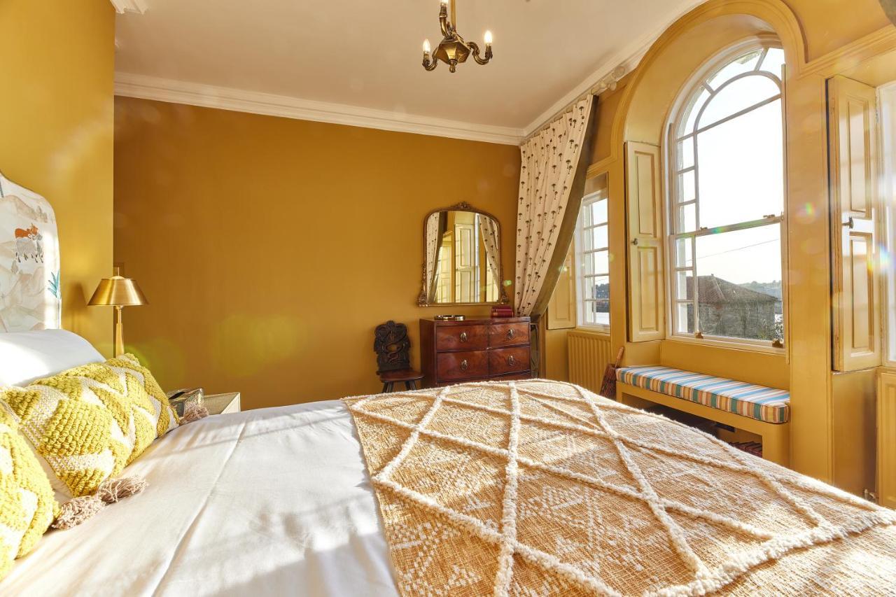 River View: Characterful Townhouse, Stunning Views